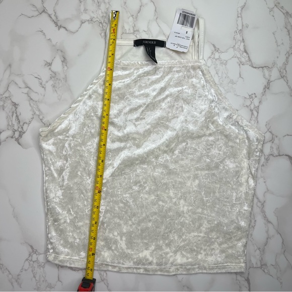 Forever 21 Crushed Velvet Cropped Cami🌟 - Picture 9 of 10